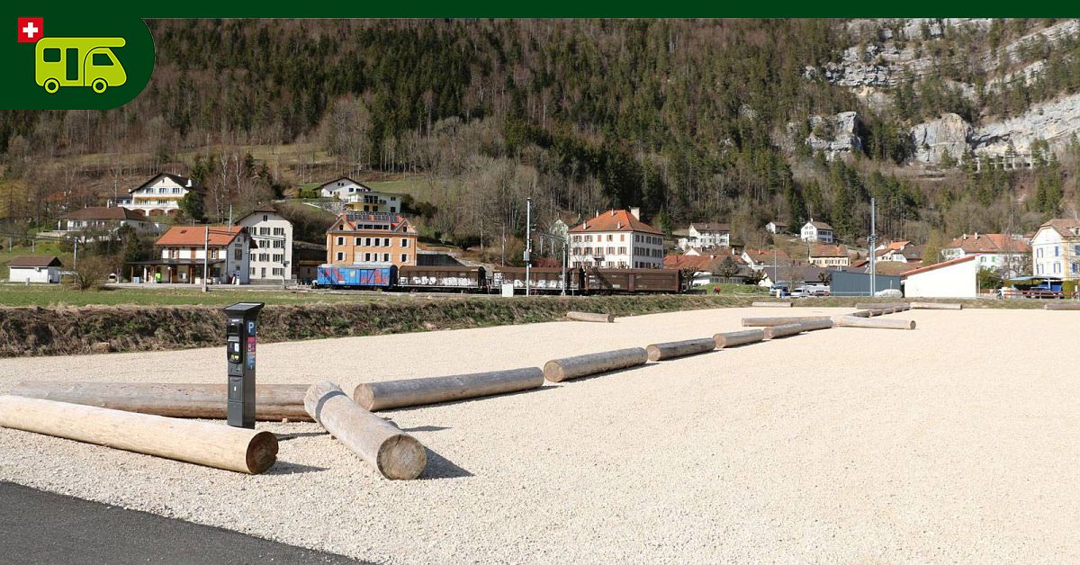Stellplatz Parking des Courtons - Noiraigue photo 3