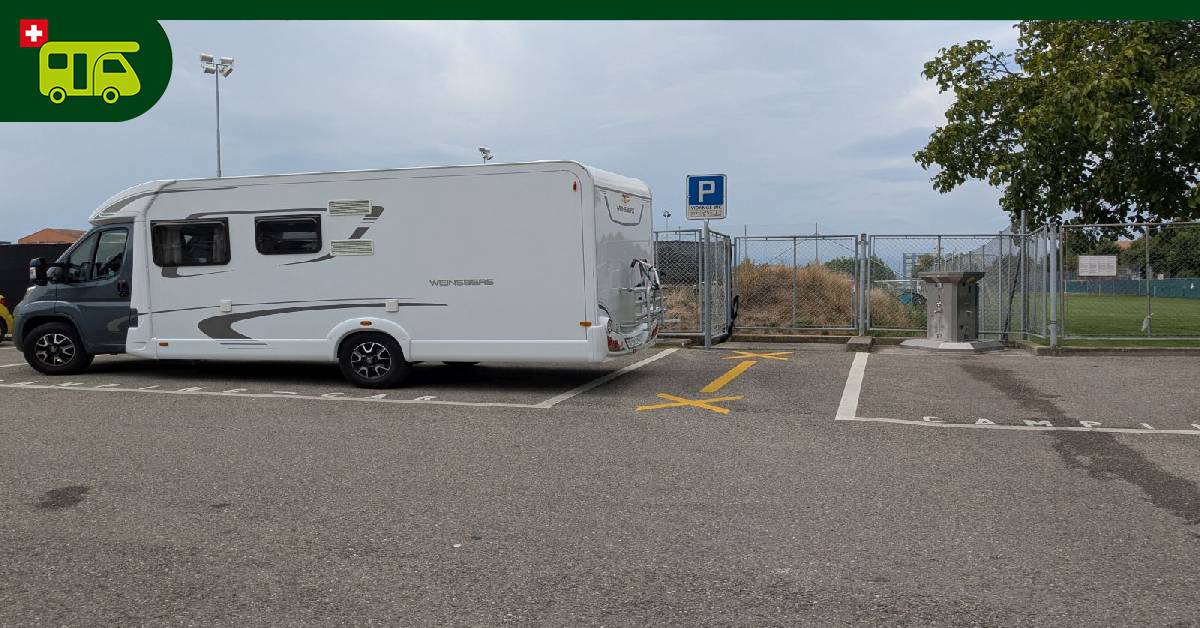 Stellplatz Stade Municipal - Payerne photo 4